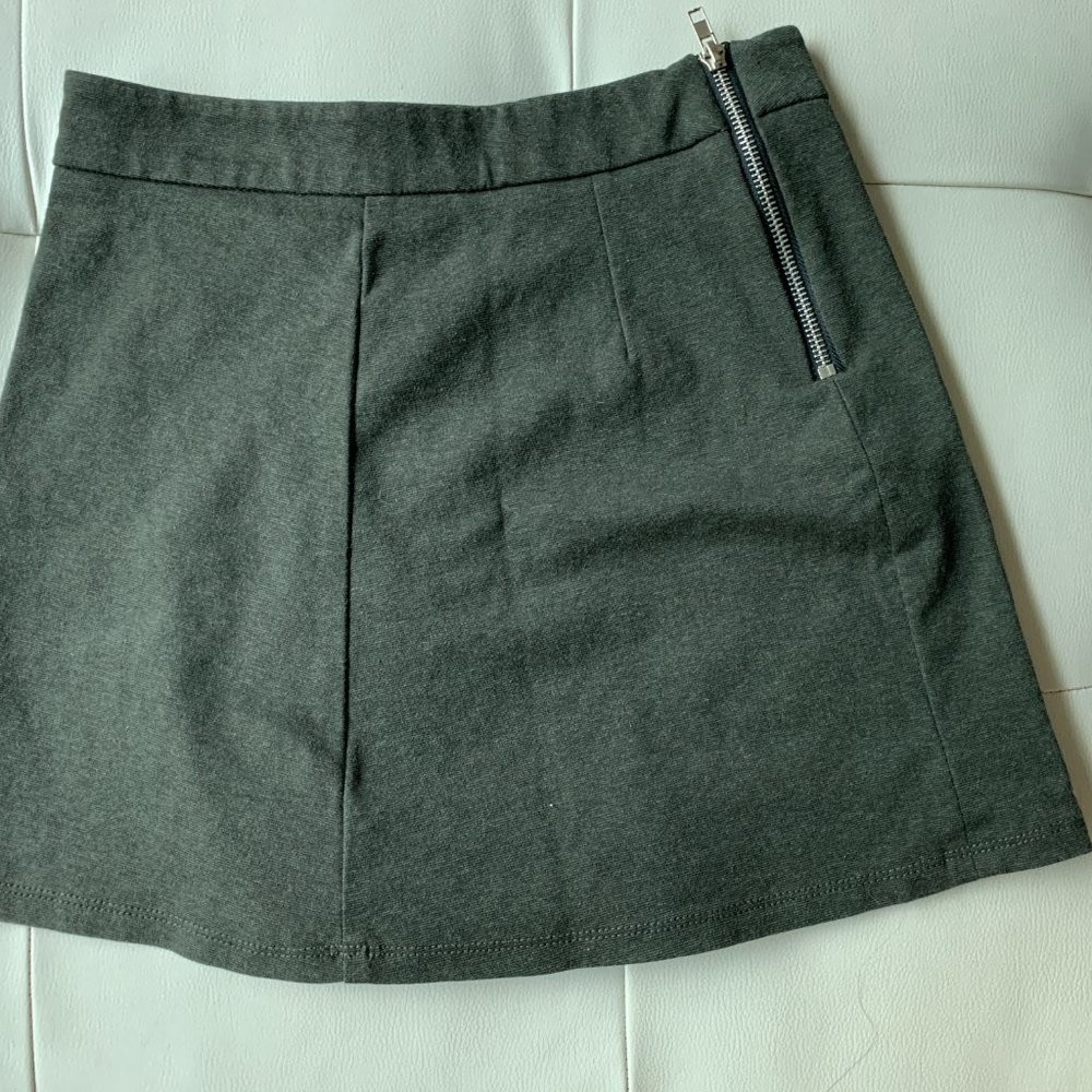 skater mini skirt sz xs fits 24-25